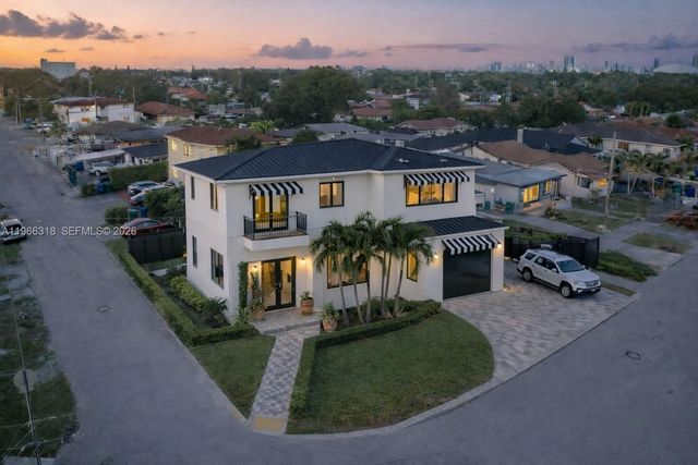 345 SW 36th Ave, Miami, FL 33135