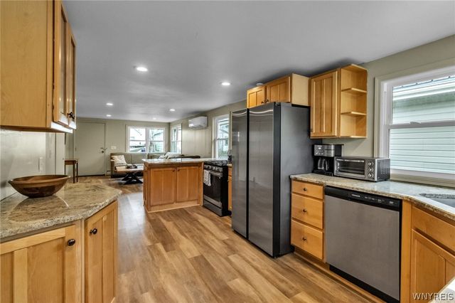 54 North Shore Drive, Hamburg, NY 14219