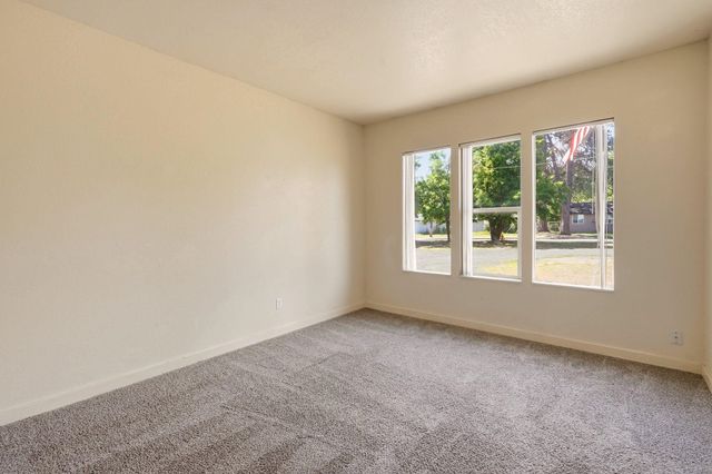 625 Clay St, Cheney, WA 99004