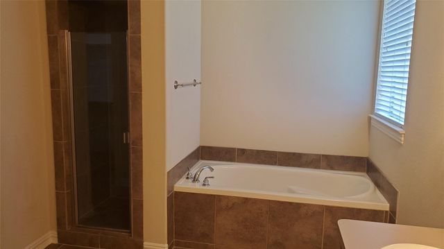 1125 Northwood Lane, Royse City, TX 75189