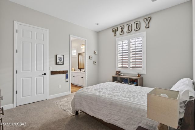 13480 N Cape Marigold Drive, Oro Valley, AZ 85755