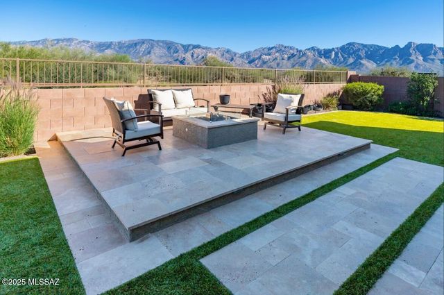 13480 N Cape Marigold Drive, Oro Valley, AZ 85755