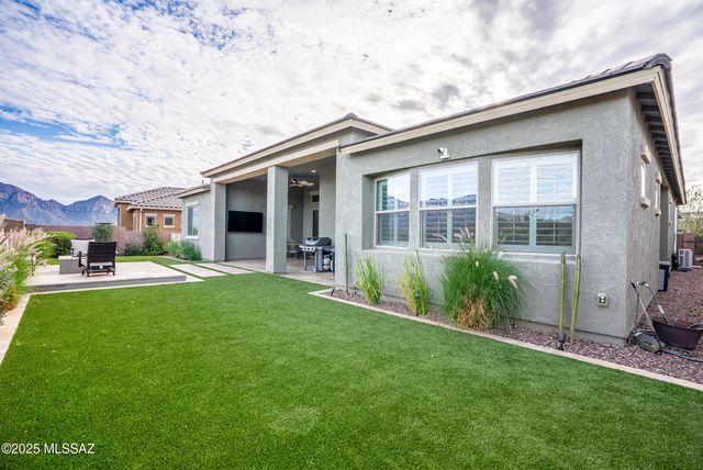 13480 N Cape Marigold Drive, Oro Valley, AZ 85755