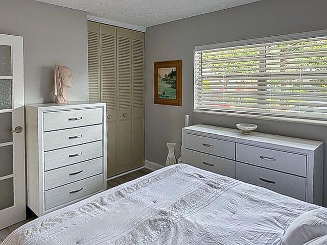 3505 NW 48th Avenue 403, Lauderdale Lakes, FL 33319