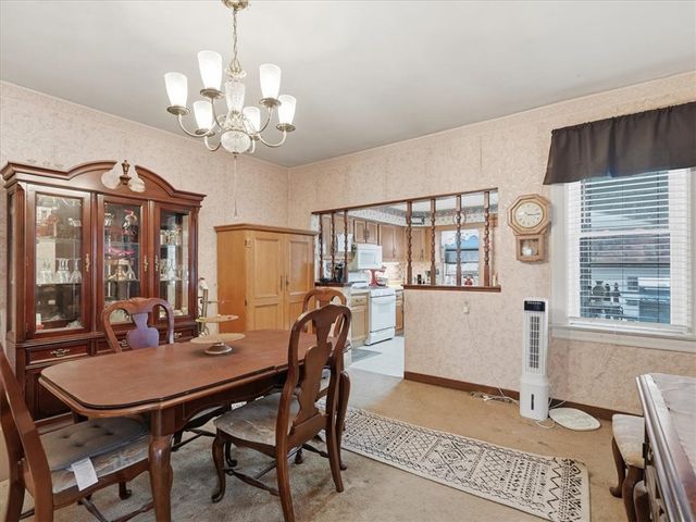 300 Gardner St, Mckees Rocks, PA 15136