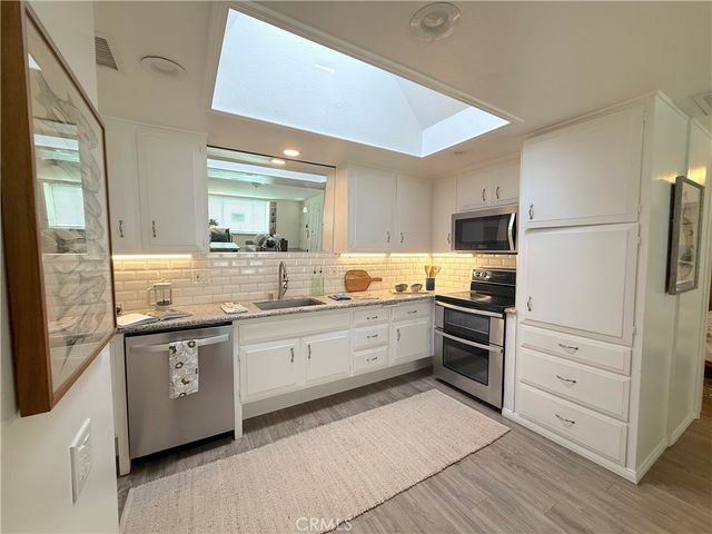 1520 Northwood Road 244E, Seal Beach, CA 90740