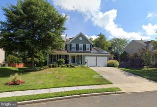 5 MIDDLETON DR, Lumberton, NJ 08048