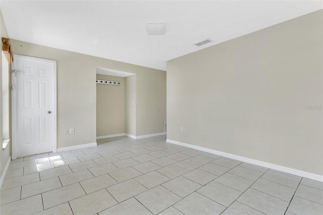 3217 CASTLE OAK AVENUE, Orlando, FL 32808