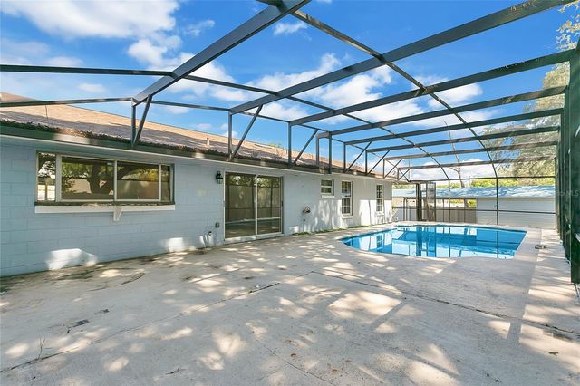 3217 CASTLE OAK AVENUE, Orlando, FL 32808