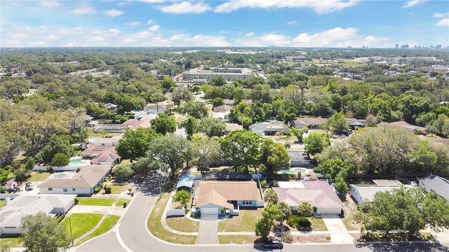 3217 CASTLE OAK AVENUE, Orlando, FL 32808