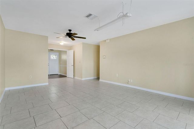 3217 CASTLE OAK AVENUE, Orlando, FL 32808