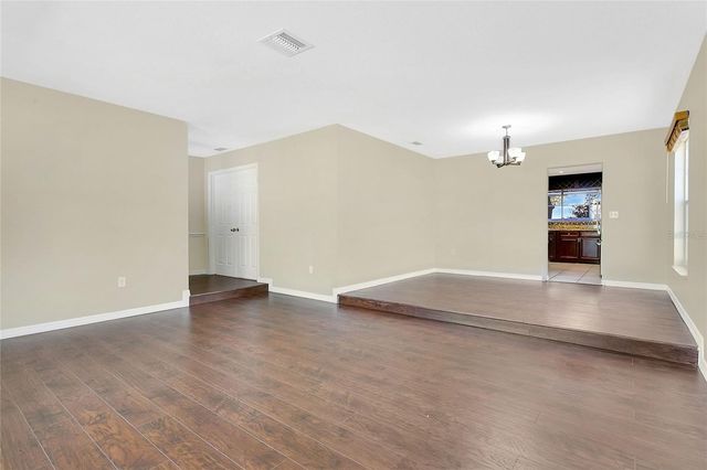 3217 CASTLE OAK AVENUE, Orlando, FL 32808