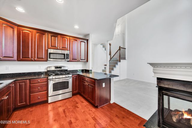 82 Demarest Drive, Manalapan, NJ 07726