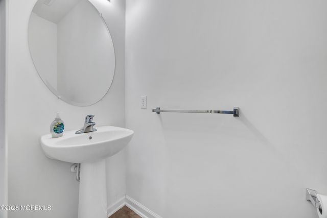 82 Demarest Drive, Manalapan, NJ 07726