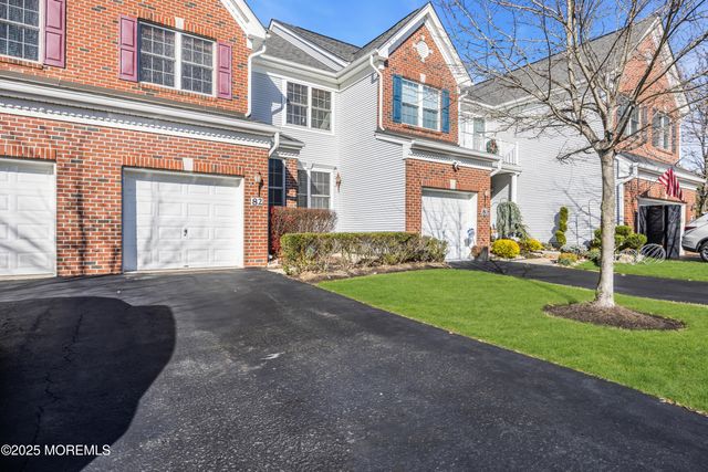 82 Demarest Drive, Manalapan, NJ 07726