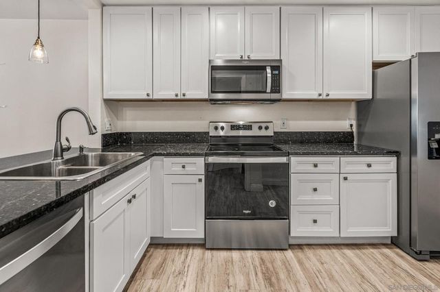 3525 Lebon Drive 104, San Diego, CA 92122