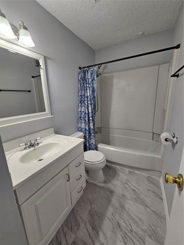 3005 Whisper Oaks LN A, Georgetown, TX 78628