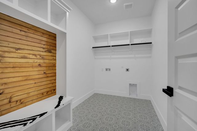 312 Matthew Street, Hillsboro, TX 76645