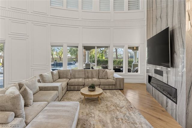 2280 Villefort Court, Las Vegas, NV 89117