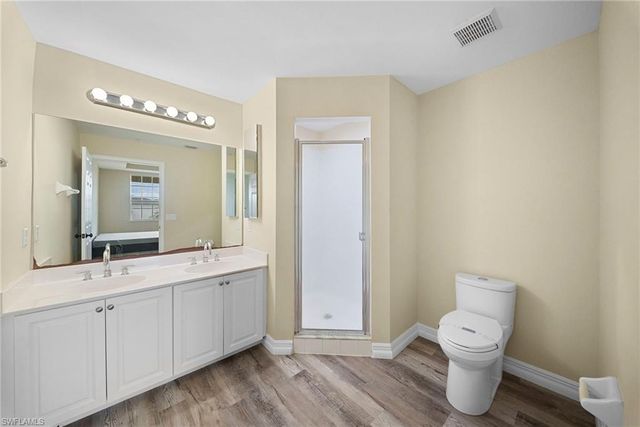 3940 pomodoro CIR 303, Cape Coral, FL 33909