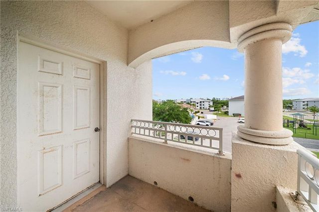 3940 pomodoro CIR 303, Cape Coral, FL 33909
