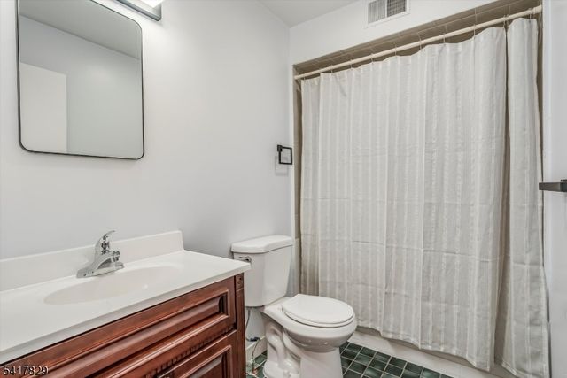 131 Mcpeek Rd, Andover Twp., NJ 07848