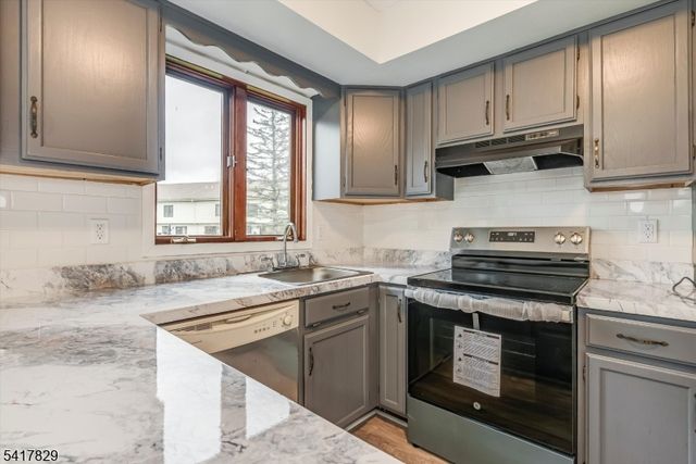 131 Mcpeek Rd, Andover Twp., NJ 07848