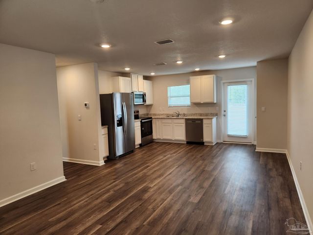 6179 June Bug Dr, Milton, FL 32583