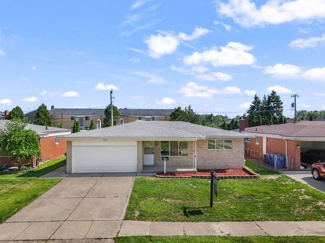 14358 Talbot Drive, Warren, MI 48088