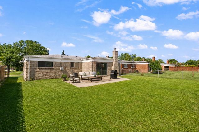14358 Talbot Drive, Warren, MI 48088