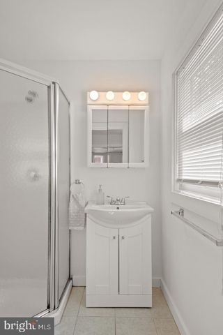 118 N GEORGE ST, Millersville, PA 17551