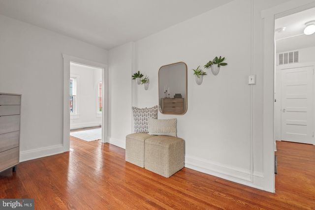 118 N GEORGE ST, Millersville, PA 17551