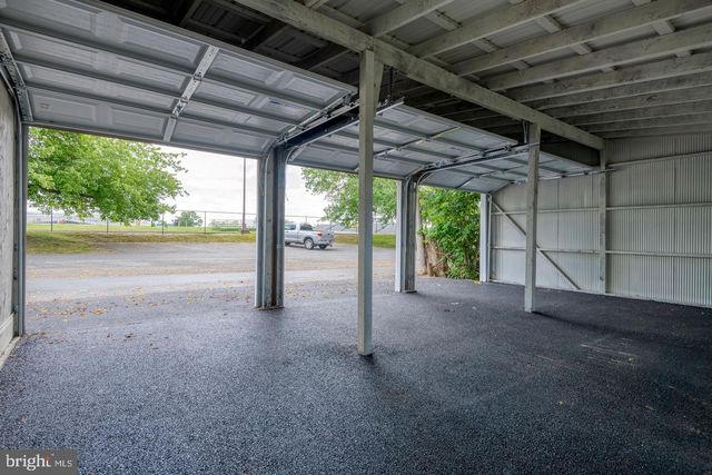 118 N GEORGE ST, Millersville, PA 17551