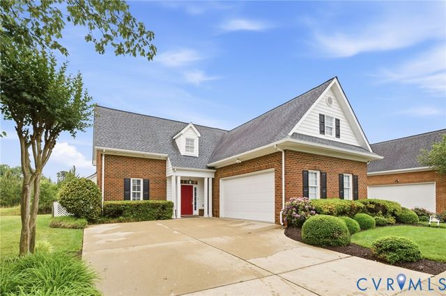 12337 Villas Dr, Chester, VA 23836