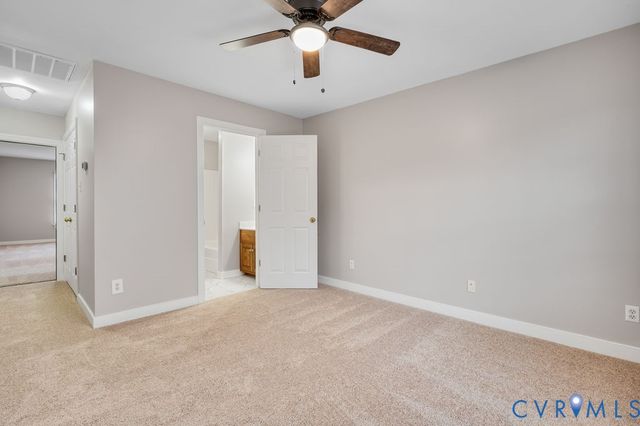 12337 Villas Dr, Chester, VA 23836