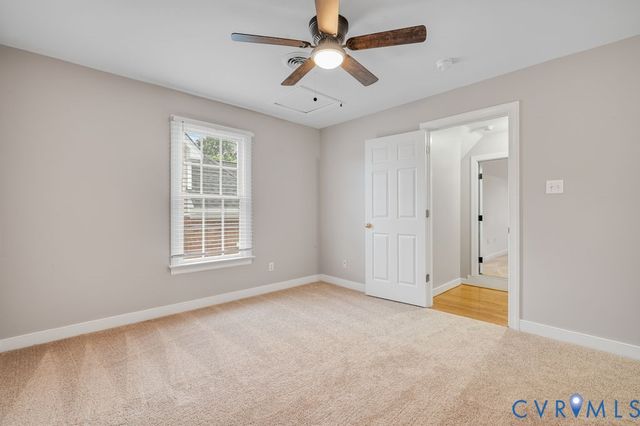 12337 Villas Dr, Chester, VA 23836