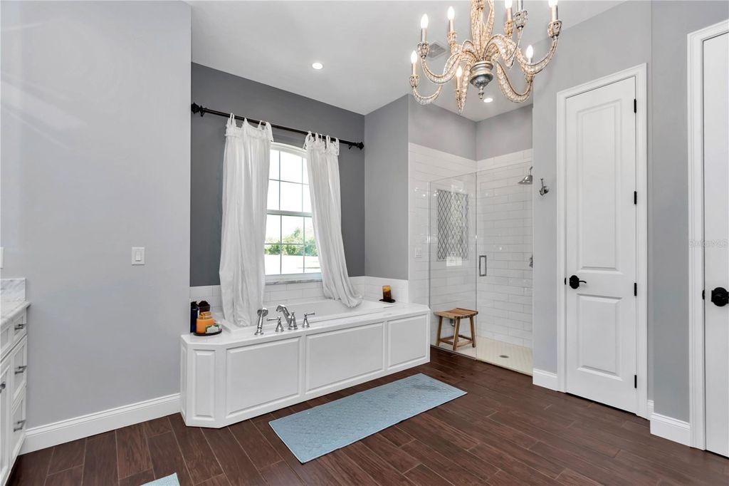 Image 11 of property listing at 4420 NE 7TH AVENUE, Ocala, FL 34479