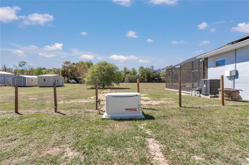 Image 33 of property listing at 4420 NE 7TH AVENUE, Ocala, FL 34479