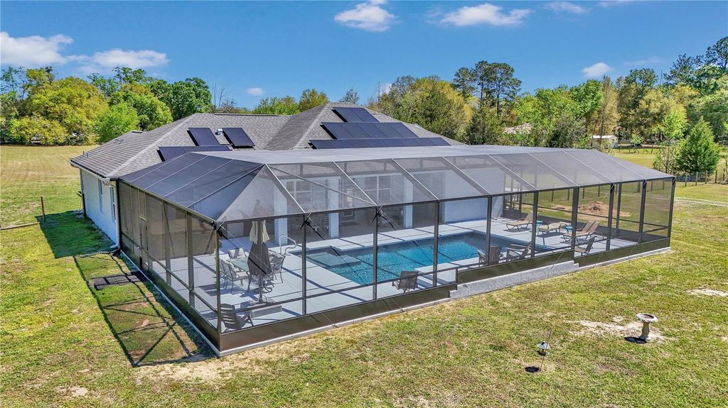 Image 43 of property listing at 4420 NE 7TH AVENUE, Ocala, FL 34479