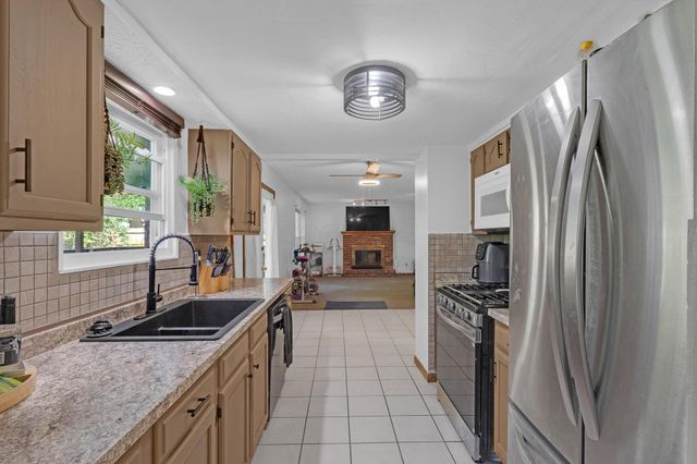 144 Garston Court, Columbus, OH 43230