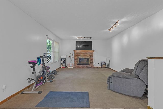 144 Garston Court, Columbus, OH 43230