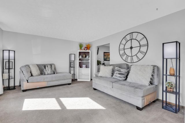 144 Garston Court, Columbus, OH 43230