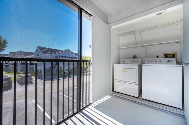 15067 SW 103rd Ter 14203, Miami, FL 33196