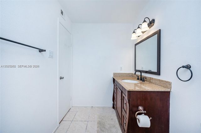 15067 SW 103rd Ter 14203, Miami, FL 33196