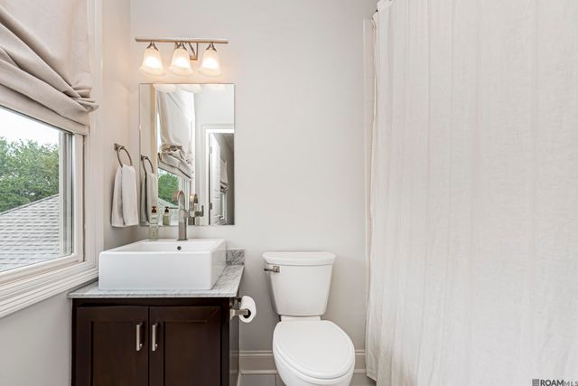 40228 Dove Estates Ct, Gonzales, LA 70737