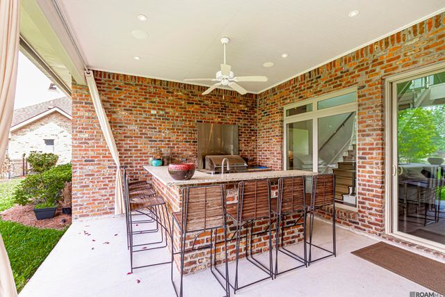 40228 Dove Estates Ct, Gonzales, LA 70737