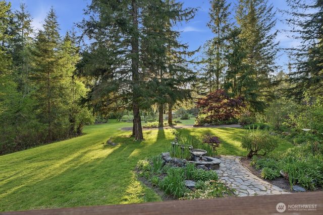 15830 330th Way NE, Duvall, WA 98019
