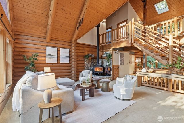15830 330th Way NE, Duvall, WA 98019