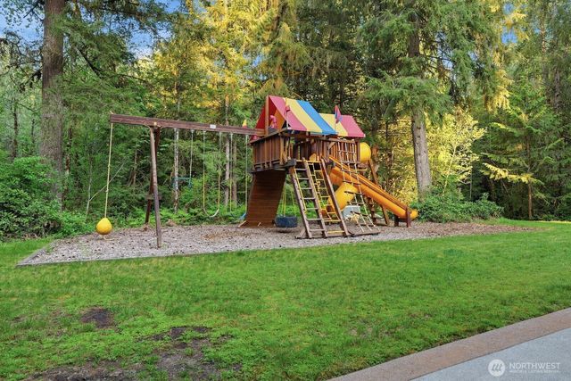 15830 330th Way NE, Duvall, WA 98019