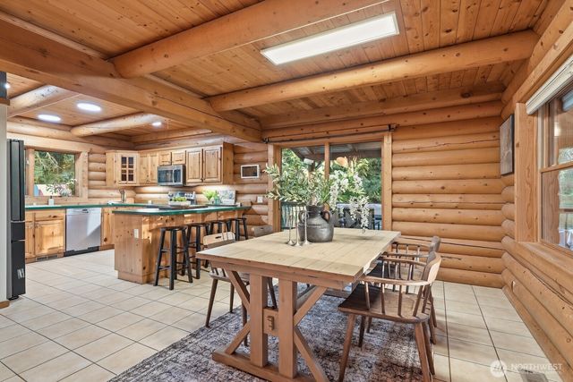 15830 330th Way NE, Duvall, WA 98019